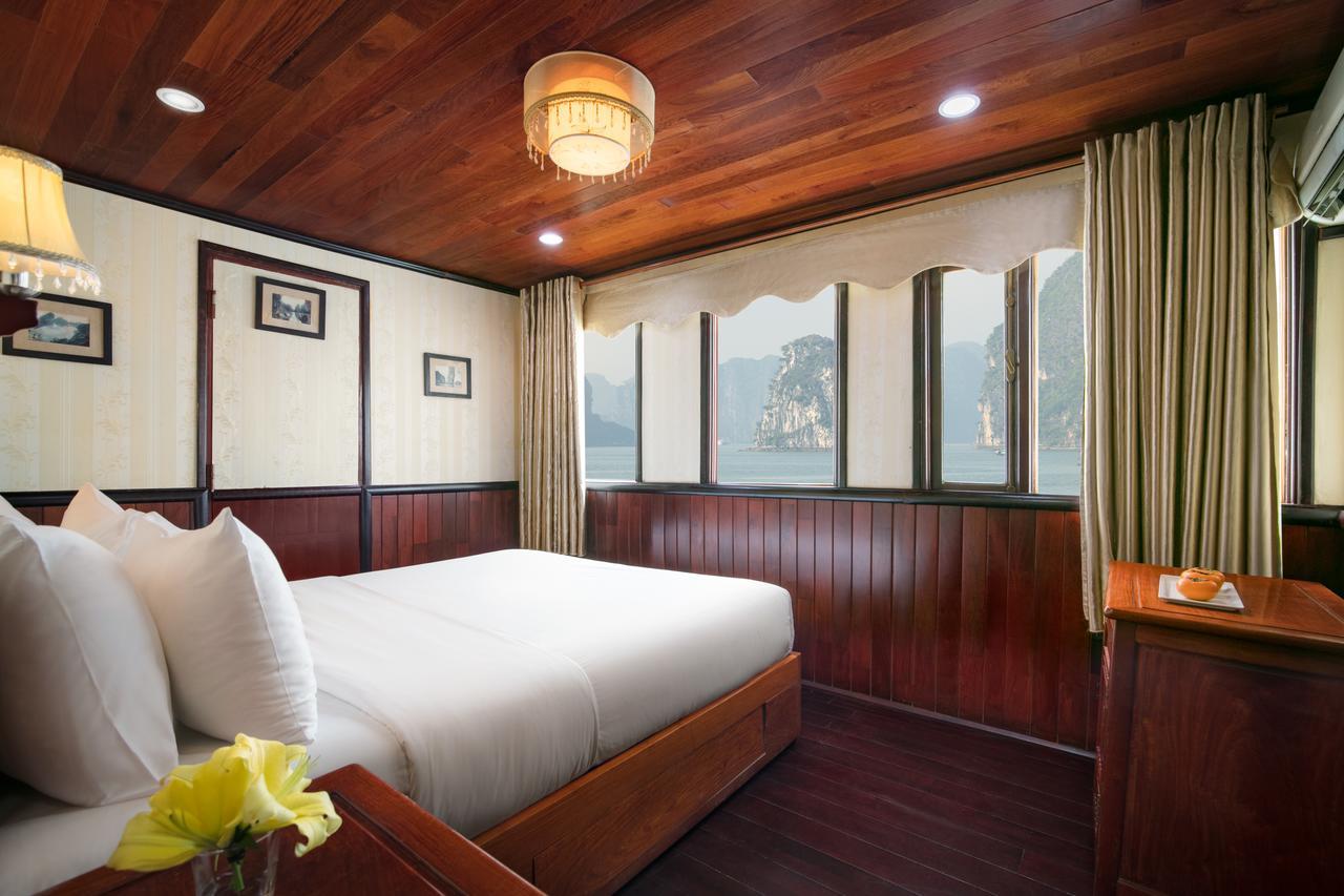 Garden Bay Legend Cruise Hotel Ha Long Exterior foto
